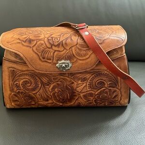 Hand Tooled Leather Floral Handbag Purse Imported